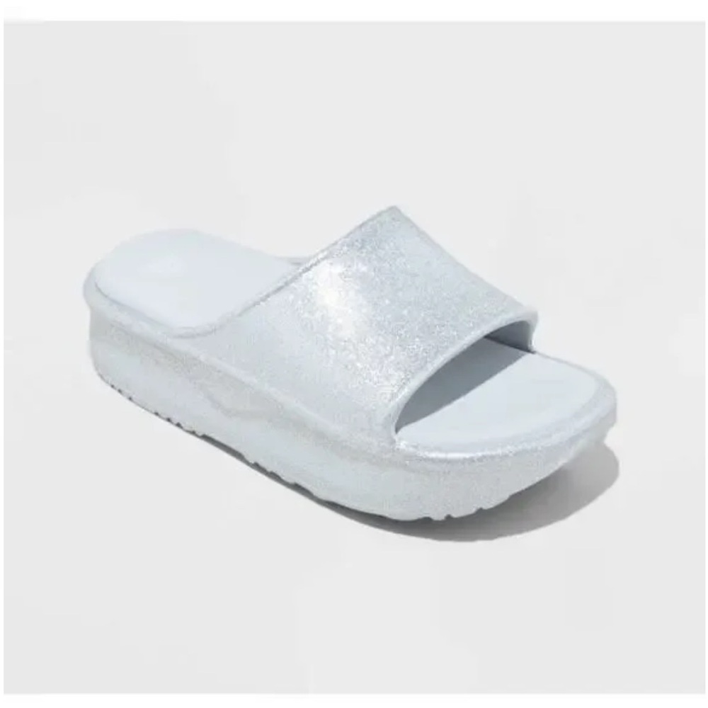 Laney EVA Platform Sandals from
Wild Fable silver